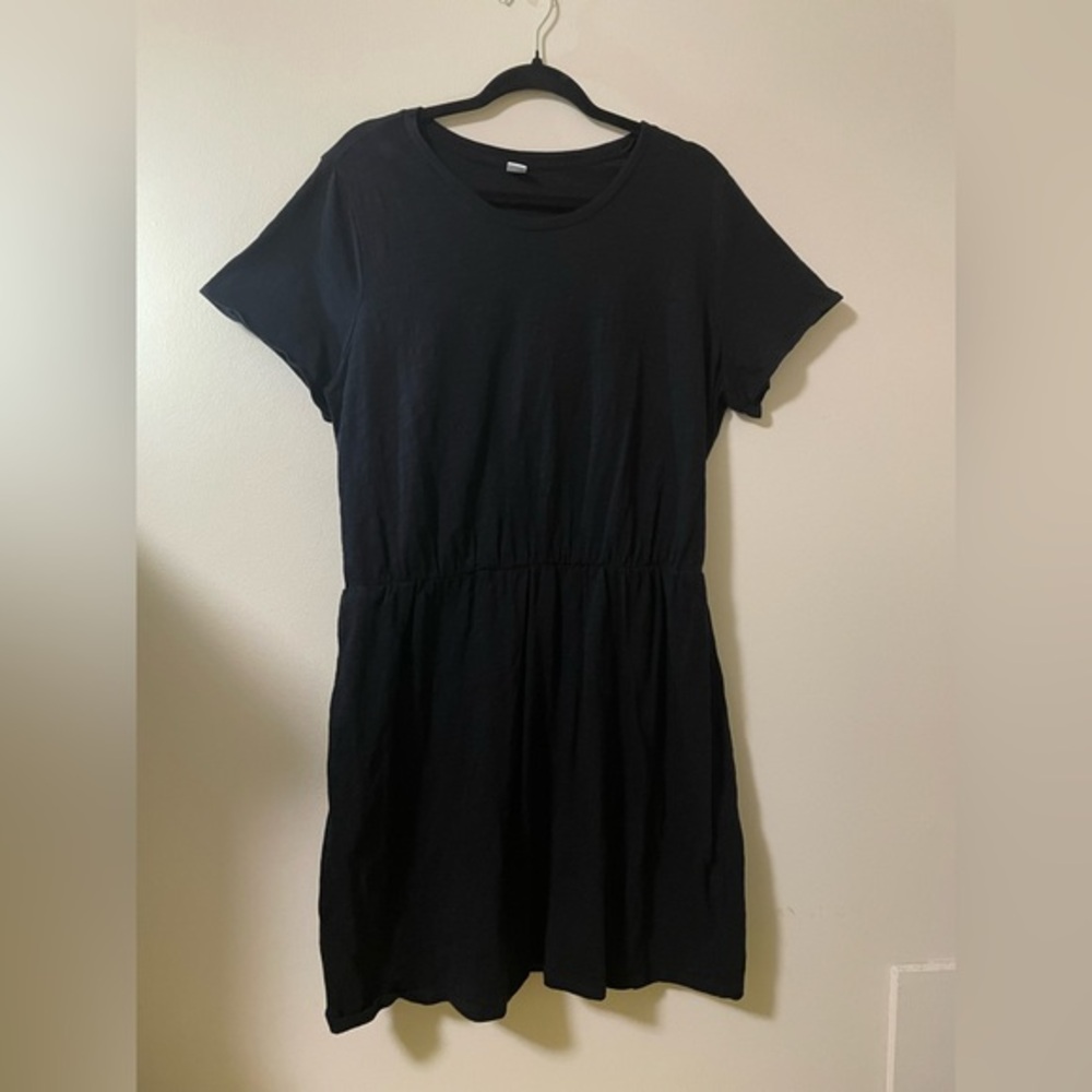 Old‎ Navy Tee-Shirt Dress with Elastic Waist in Black - XL